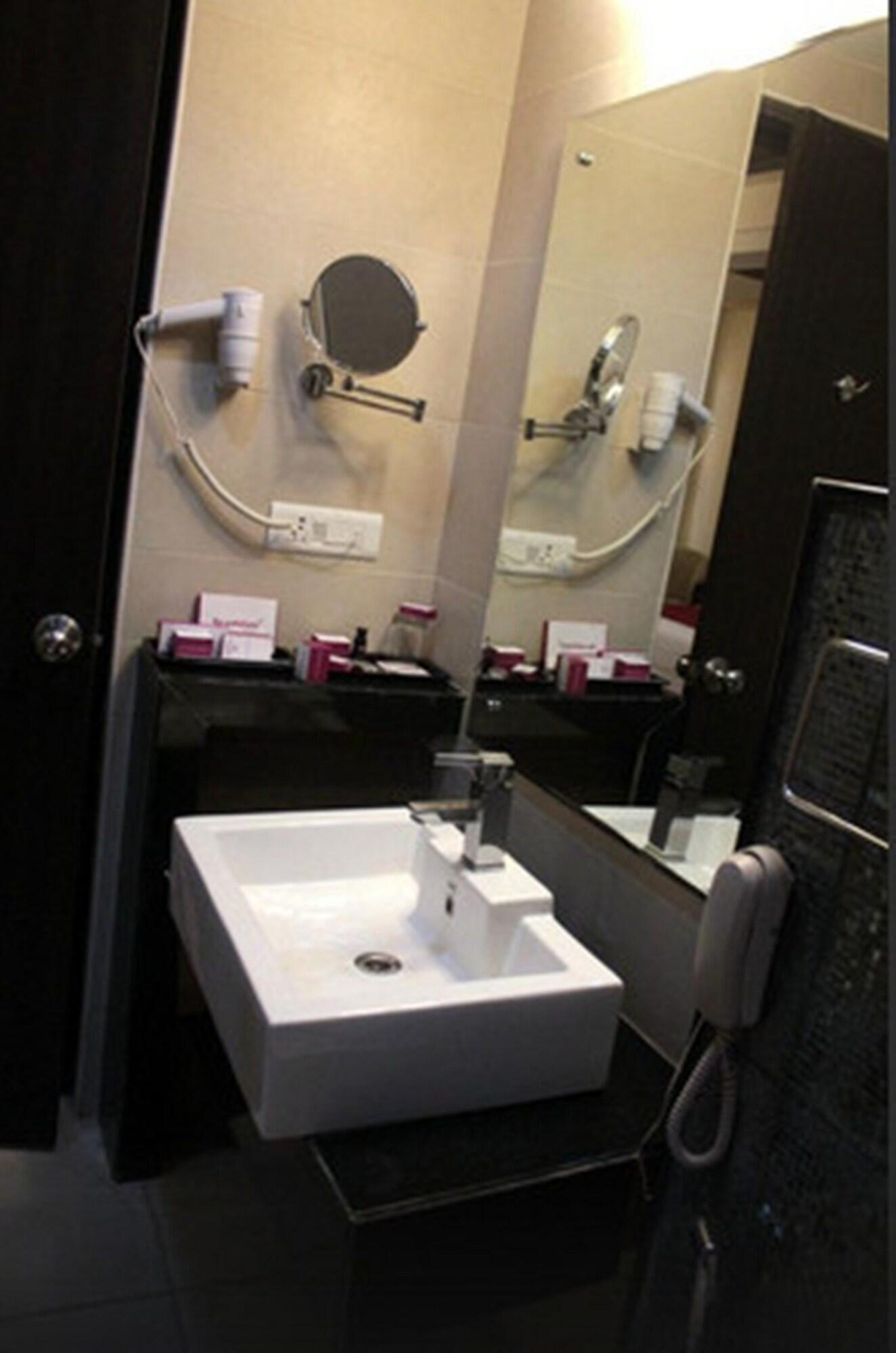 Royal Orchid Central, Shimoga Luaran gambar