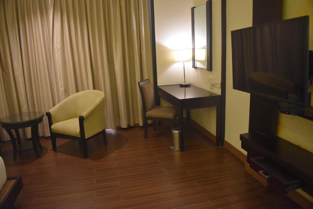 Royal Orchid Central, Shimoga Luaran gambar