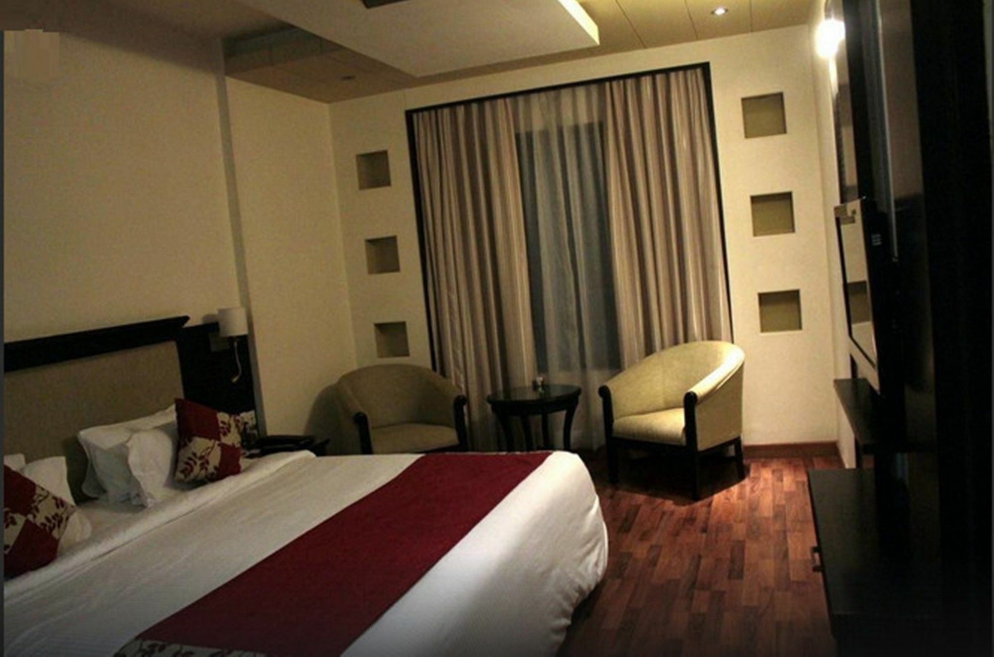 Royal Orchid Central, Shimoga Luaran gambar