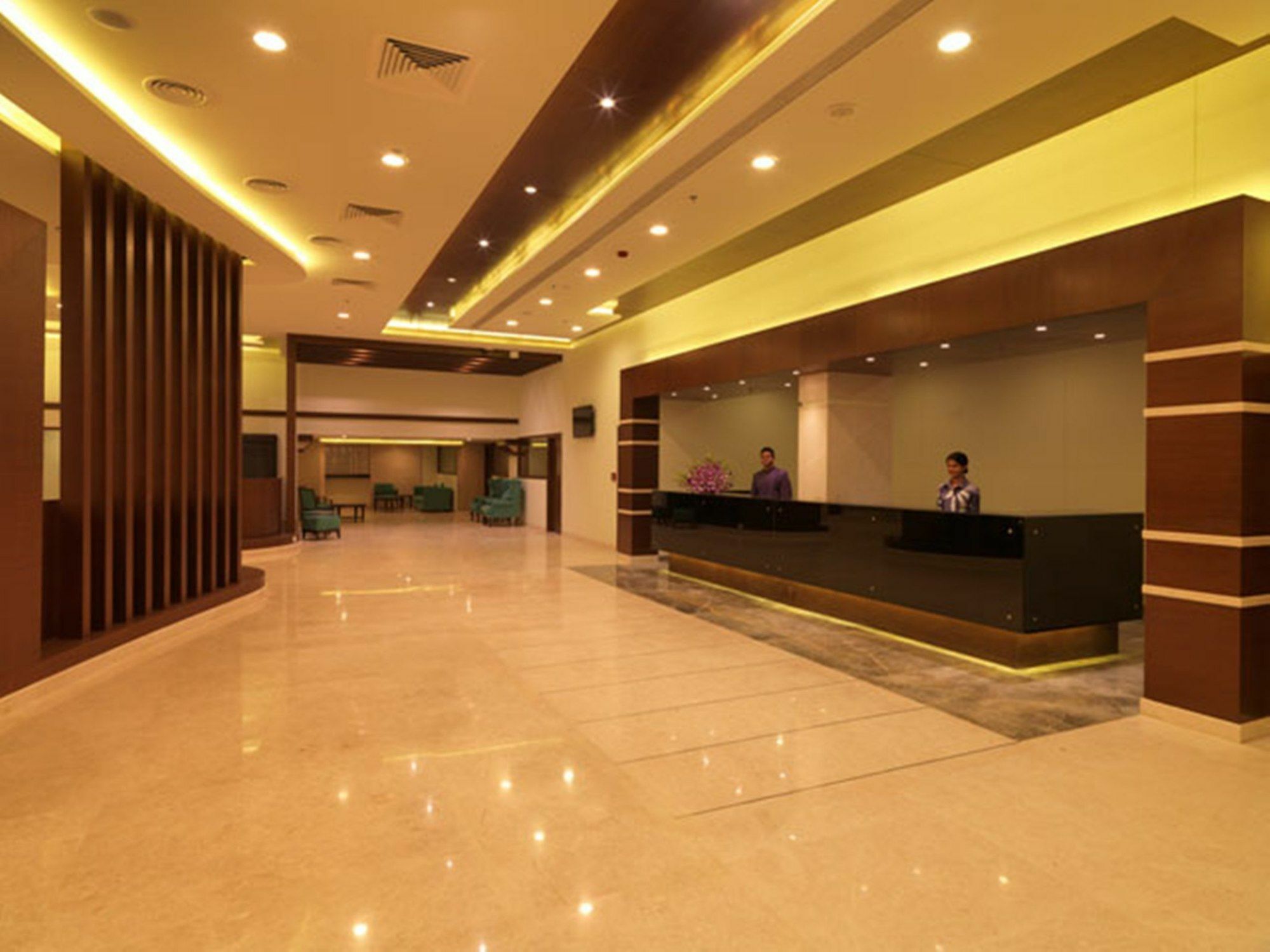 Royal Orchid Central, Shimoga Dalaman gambar